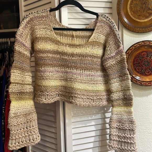 Free People Cropped Sweater - Picture 1 of 5